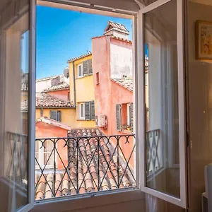  Apartment Spacious And Bright Flat Close To The Beach : Heart Of Old